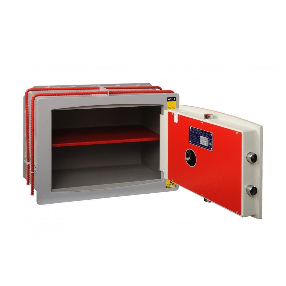 Сейф встраиваемый Griffon W.3219.К.C (29190026) - фото 2 Сейф встраиваемый Griffon W.3219.К.C (29190026) - фото 2