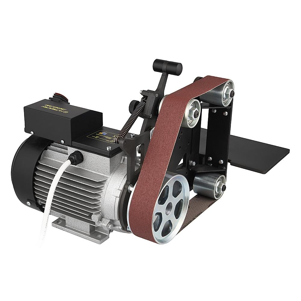 Далия Эрнандес жалаңаш