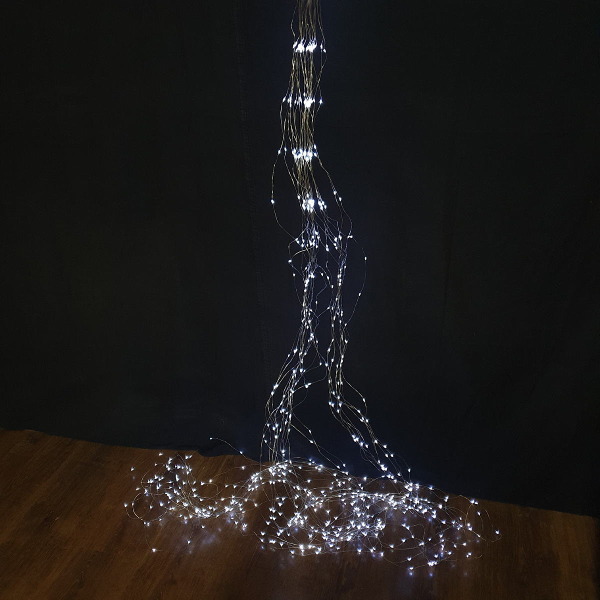 Гирлянда Конский хвост 800 LED 25 нитей по 3 м (GKHV-800-white)