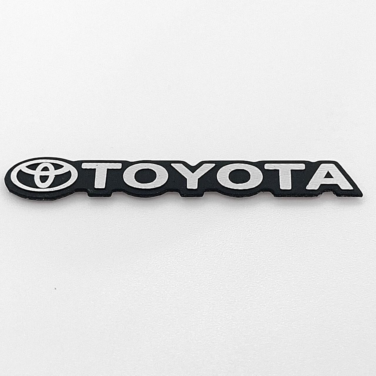 Эмблема надпись Toyota 4,9х0,7 см (2892581684)