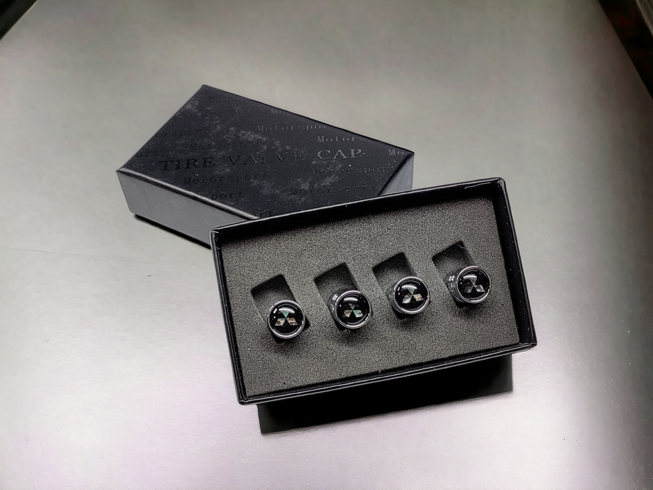 Ковпачки на ніпель з логотипом Mitsubishi хромовані (2566688502)