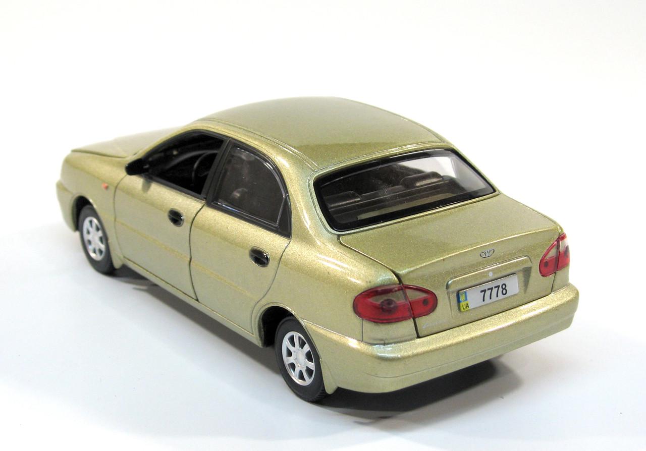 Модель металева Daewoo Lanos (7778 Oliva) - фото 3