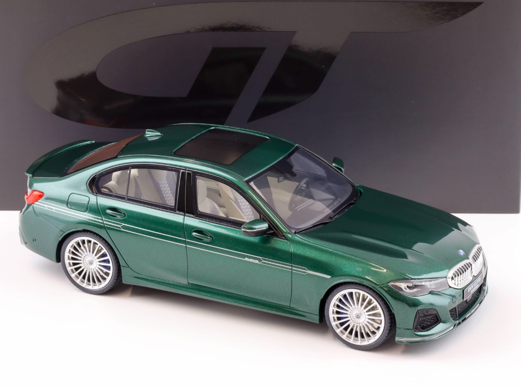 Модель автомобіля 1:18 GT Spirit BMW Alpina B3 Biturbo Green Metallic (GT912)