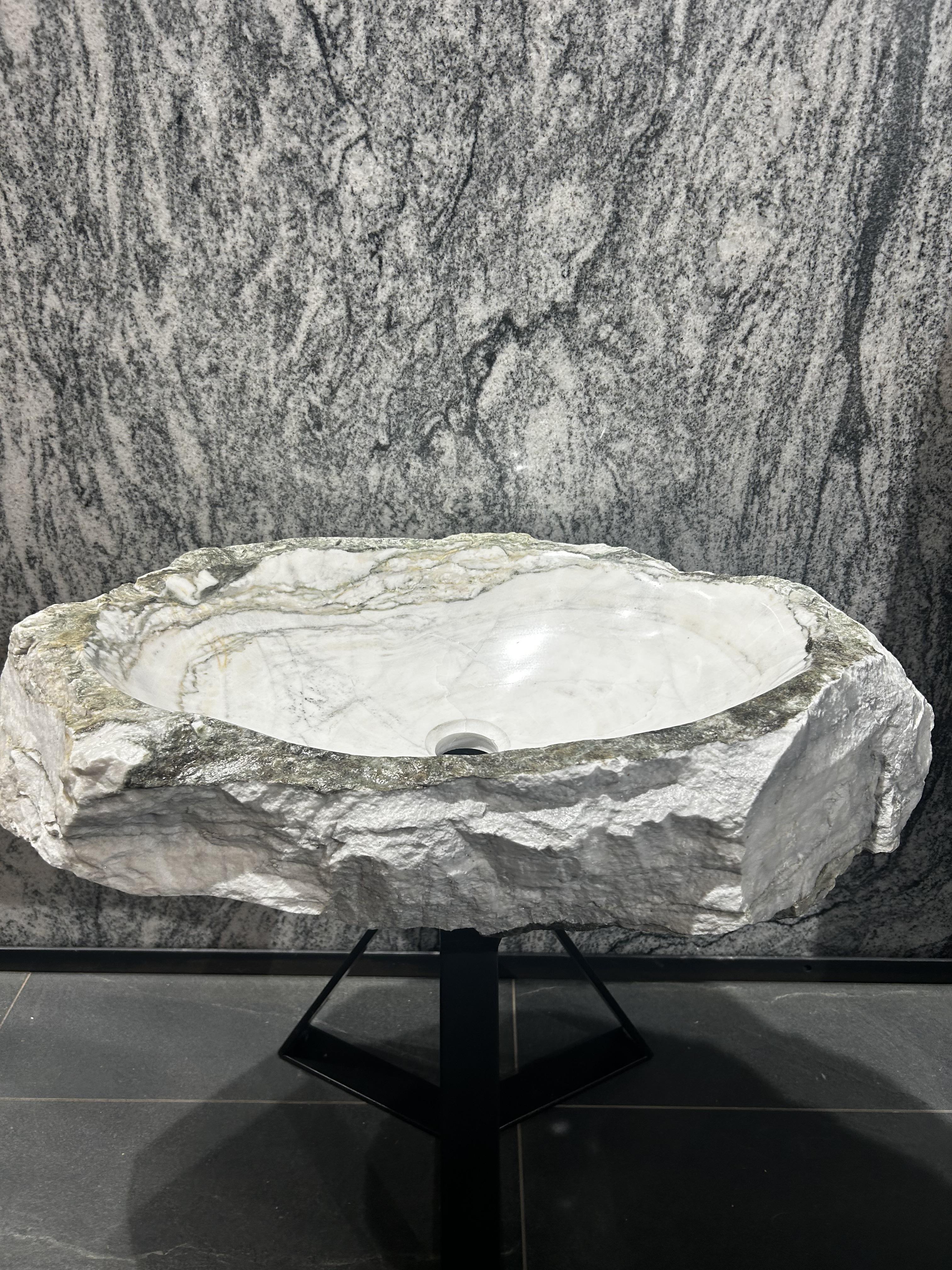 Умивальник мармуровий MARKAM овальний 70x45x14 см Білий (1111)