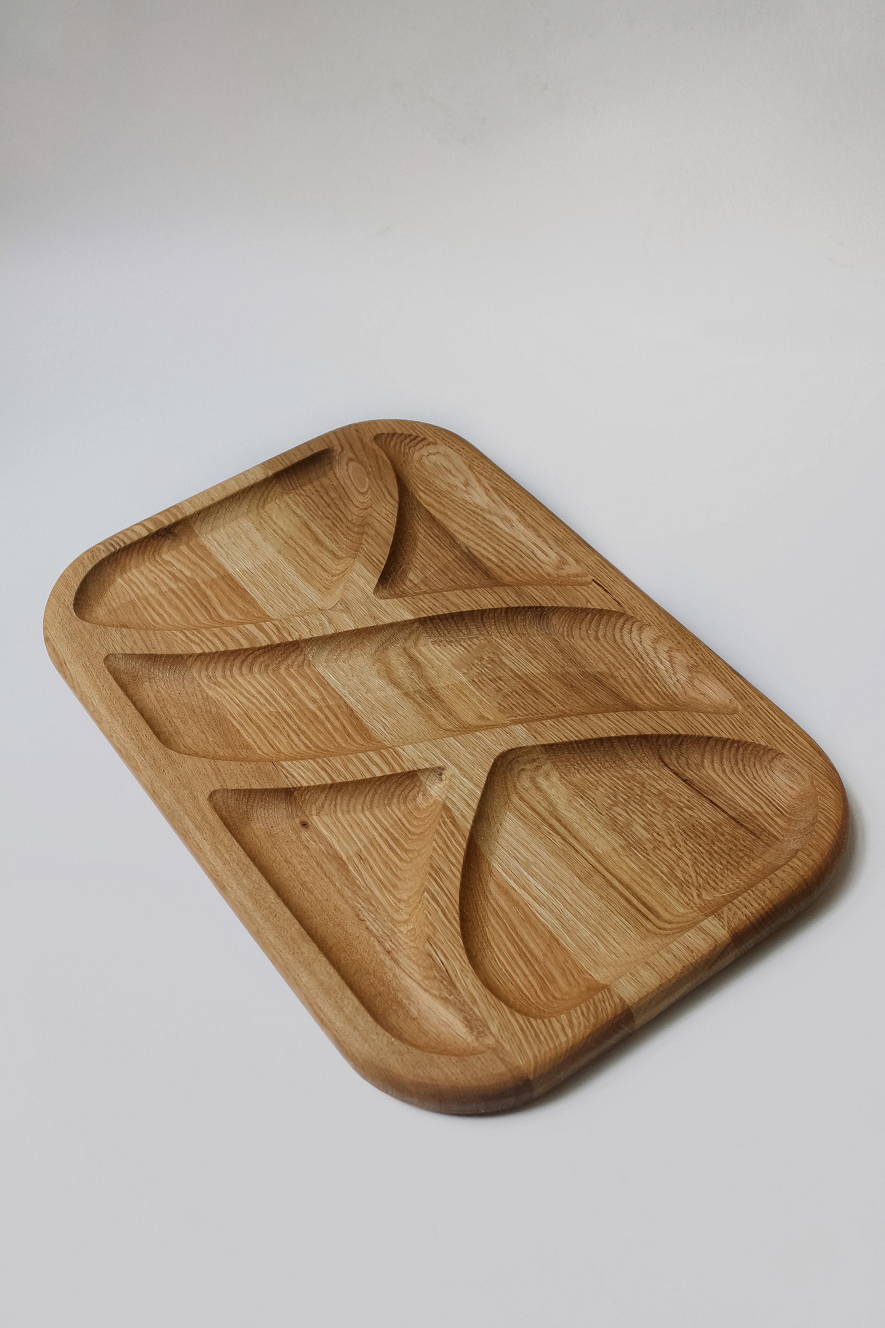 Менажница деревянная двусторонняя 40х25х2,5 см (DK1012)