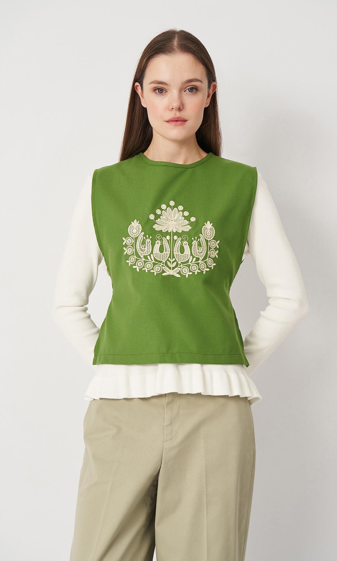 Жилетка жіноча з вишивкою Вишиваночка р. 48-52 Зелений (Ж0110-11)