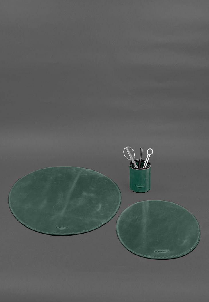 Настольный набор из натуральной кожи 1.2 Crazy Horse Зеленый (A-028804) - фото 2 Настольный набор из натуральной кожи 1.2 Crazy Horse Зеленый (A-028804) - фото 2