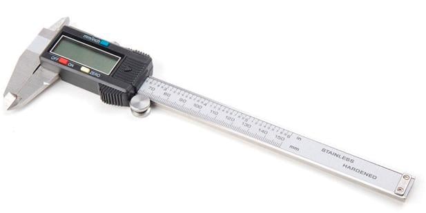 Штангенциркуль электронный UKC LCD Digital Caliper в кейсе