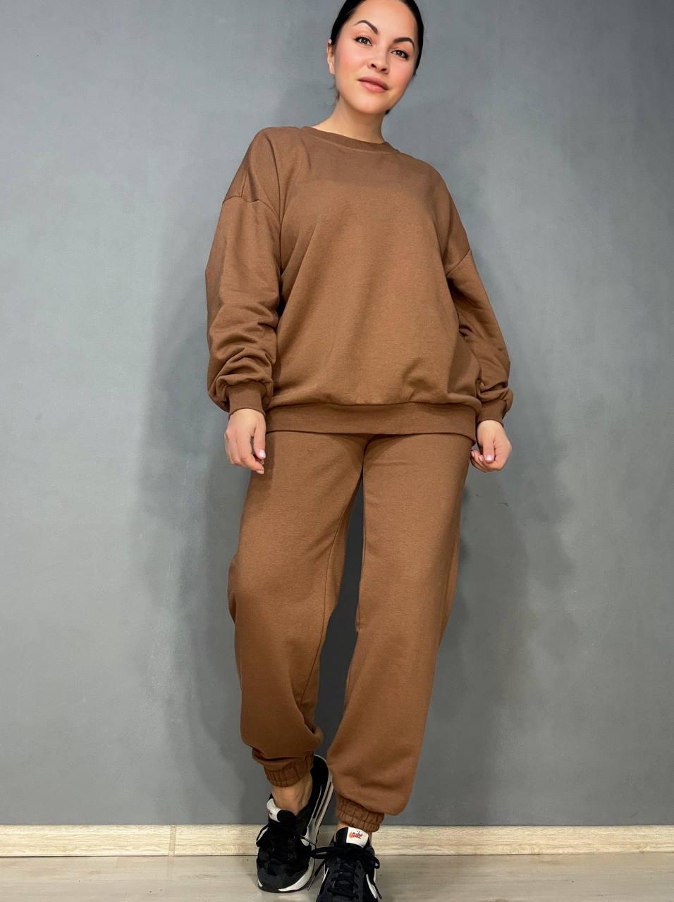 Костюм женский QUZEN 470-471 свитшот и джоггеры на резинке оверсайз S/M Коричневый (6056)