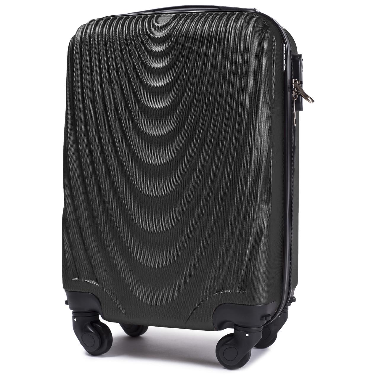 Чемодан Wings 304 малый 55х38х23 см ручная кладь на 4 колесах Черный