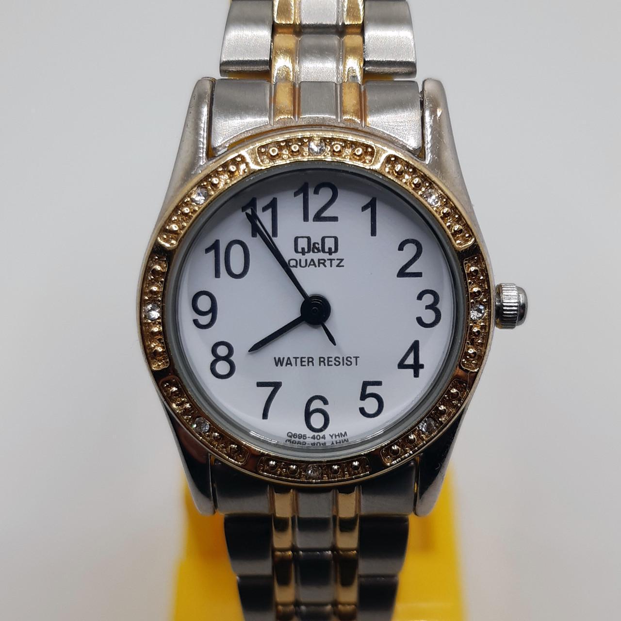 Наручний годинник Q&Q кварцовий металевий ремінець (Q695J404) - фото 2 Наручний годинник Q&Q кварцовий металевий ремінець (Q695J404) - фото 2