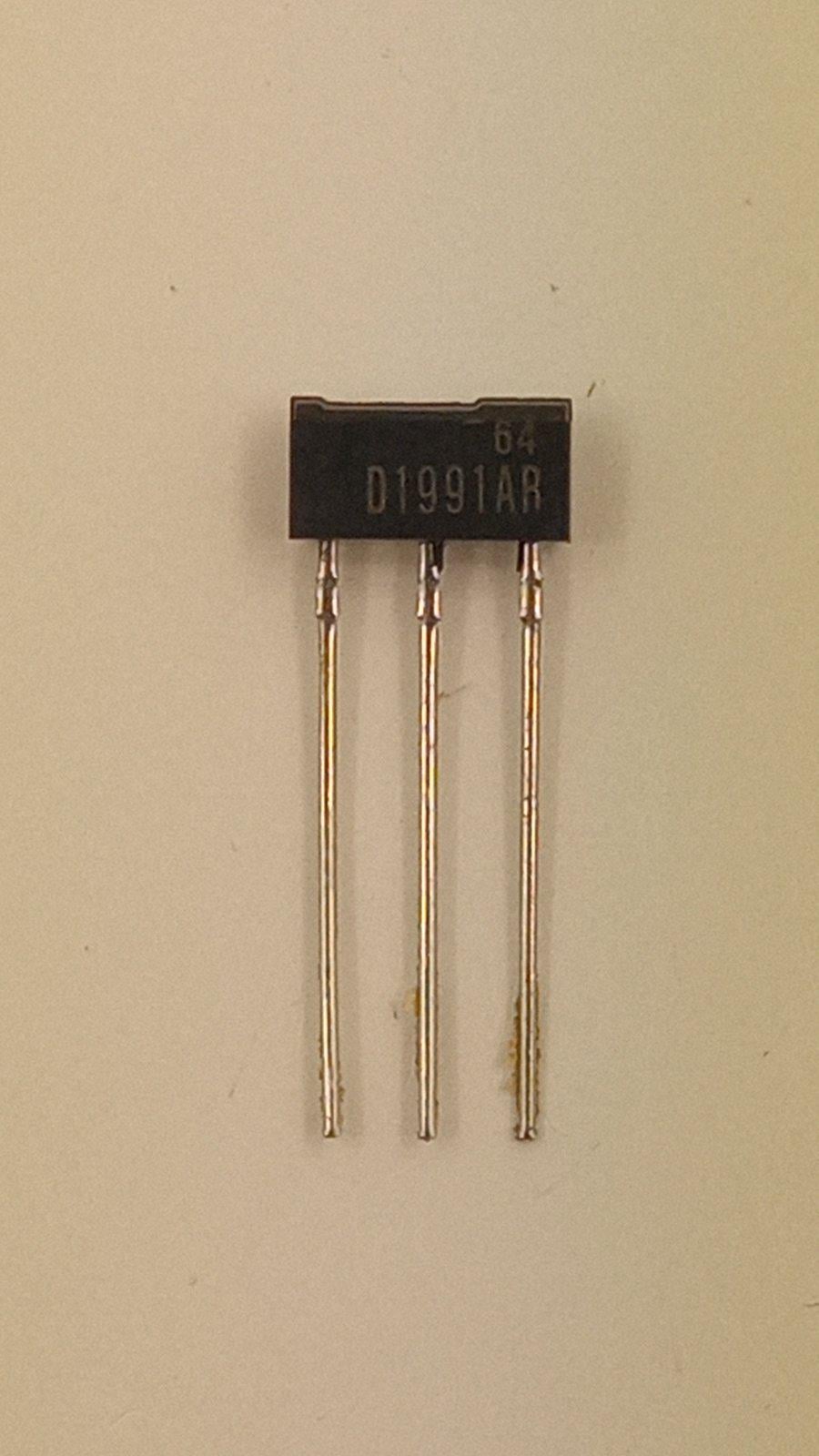 Транзистор 2SD1991A-R MT-1 (06682)