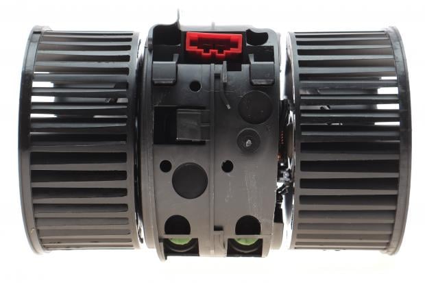 Моторчик печки VALEO Renault Trafic III 14-/Scenic III (09-715047)