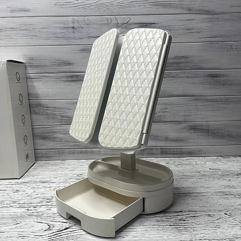 Дзеркало потрійне з підсвічуванням LED на акумуляторі з органайзером Білий (NM1511) Дзеркало потрійне з підсвічуванням LED на акумуляторі з органайзером Білий (NM1511)