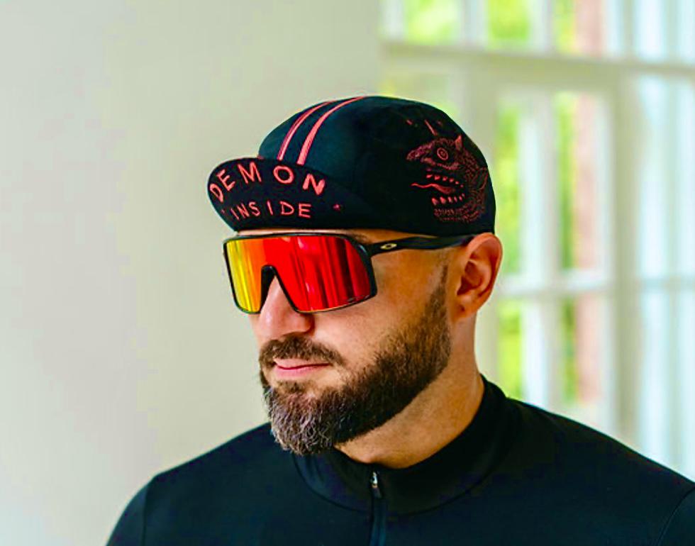 Кепка велосипедна Wuke Demon з коротким козирком для спорту унісекс one size Чорний - фото 3 Кепка велосипедна Wuke Demon з коротким козирком для спорту унісекс one size Чорний - фото 3