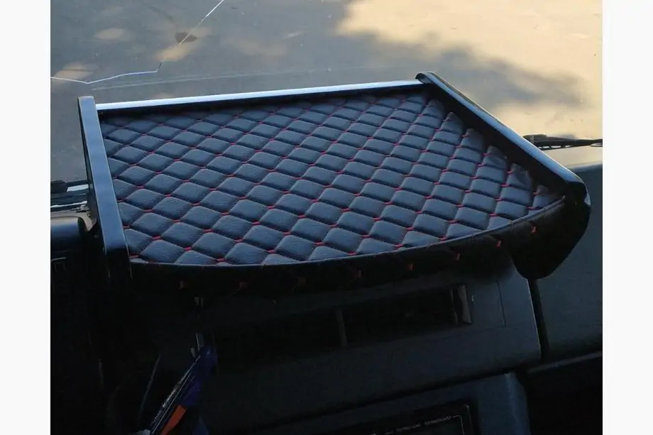 Полка на панель Mercedes T2 REX ECO Red (29-51-pol193)