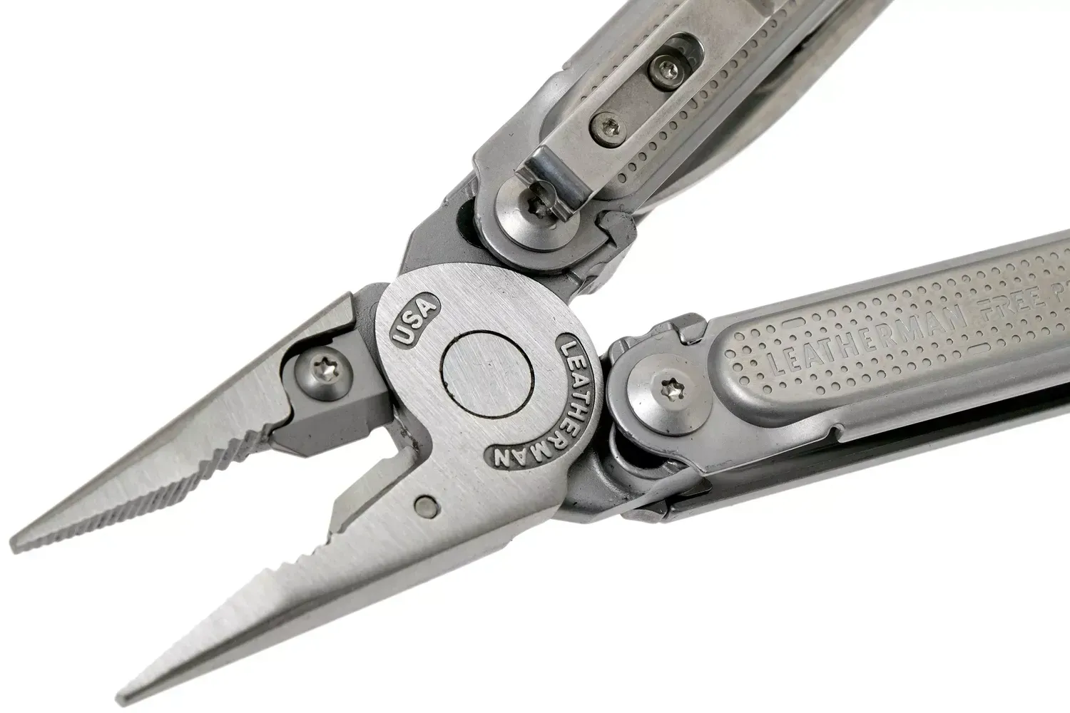 Мультитул Leatherman Free P2 19 инструментов с чехлом (28555330) - фото 4 Мультитул Leatherman Free P2 19 инструментов с чехлом (28555330) - фото 4