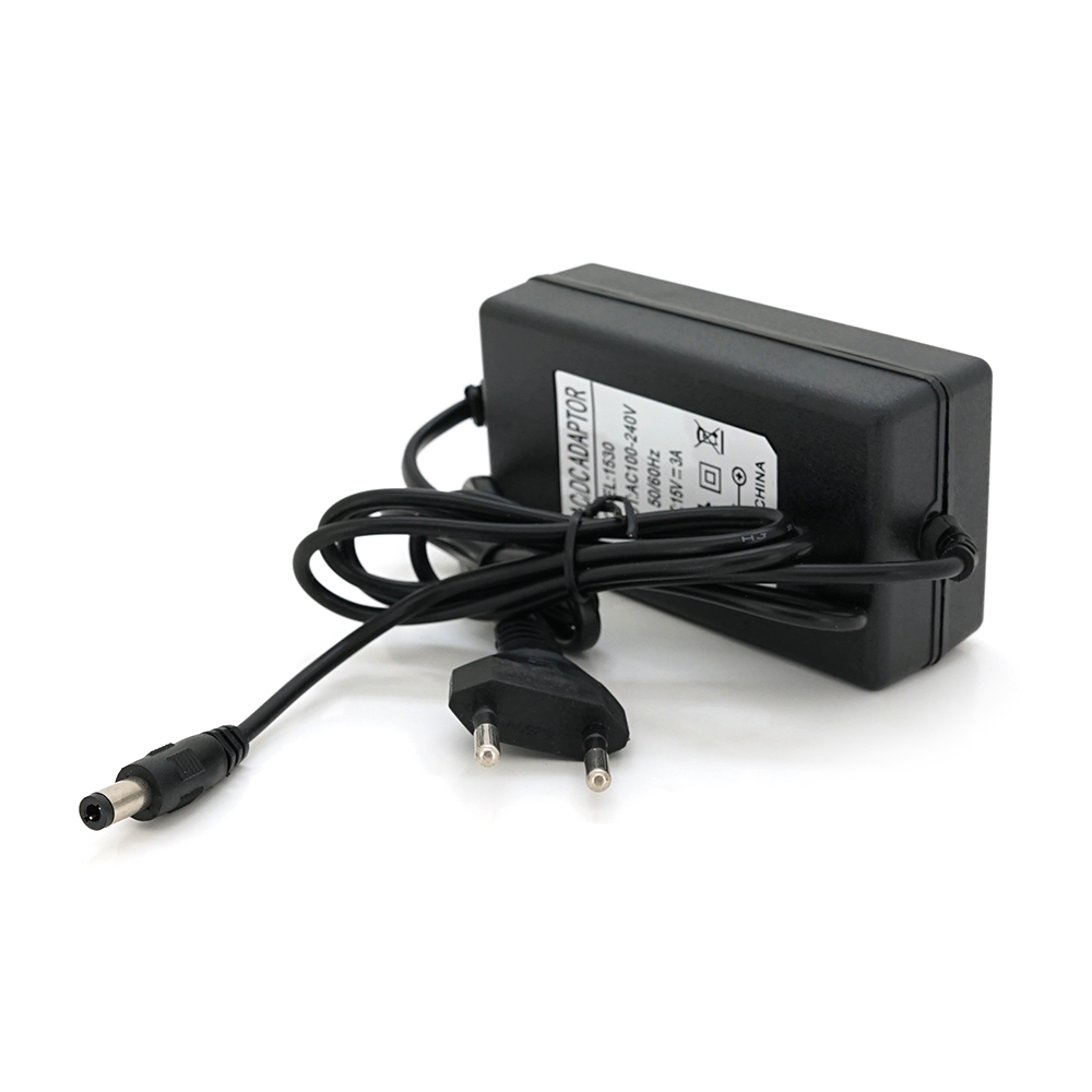 Адаптер питания импульсный XS-1530 15В 3А 45 Вт штекер 5,5/2,1 0,9 м (YUT_V9211)