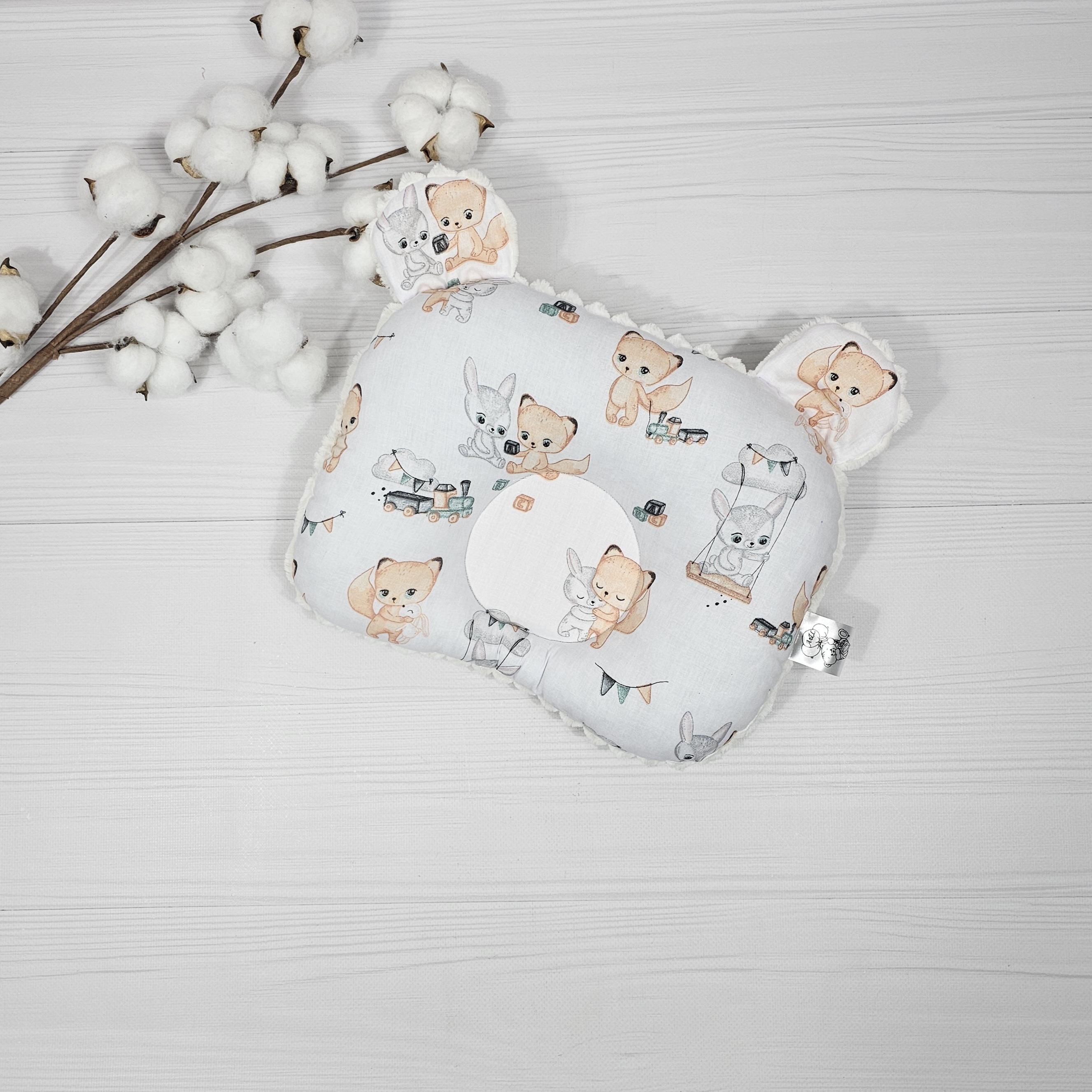 Подушка дитяча ортопедична a.l.babybox Казкові друзі 24x32 см (29380576)