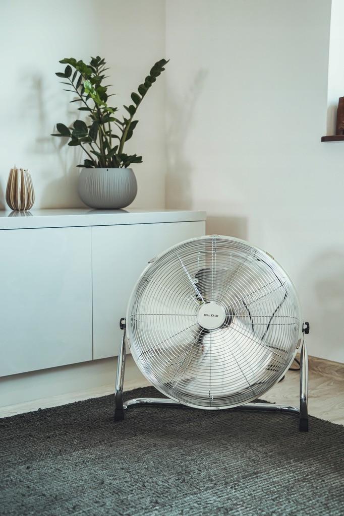 Вентилятор напольный Blow 44-065 200 Вт (44-06512)