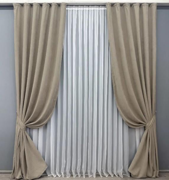 Комплект штор в гостиную Petek YL из микровелюра 1,5х2,95 м 2 шт. Тауп (1708ш 33-0607)