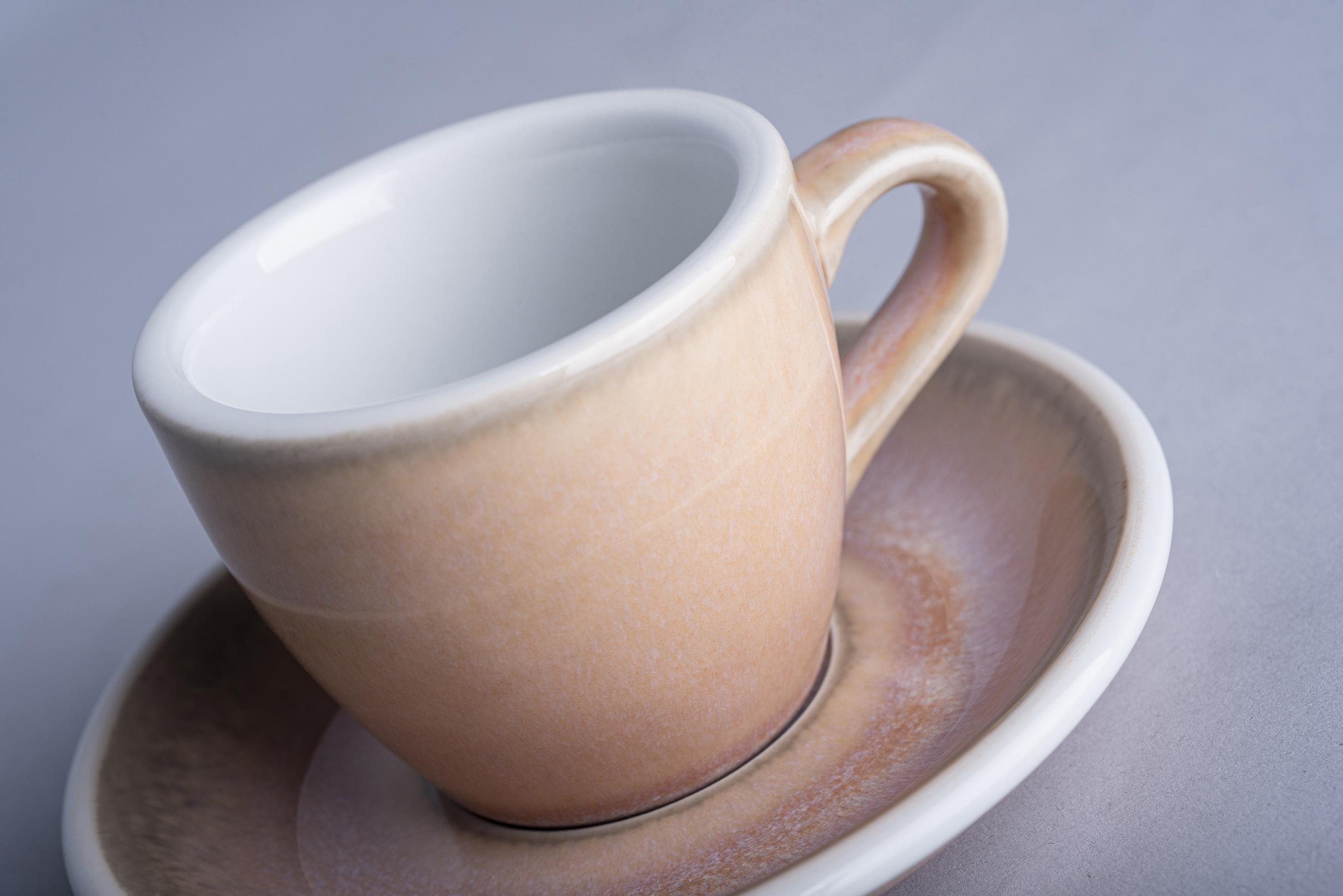 Чашка для еспресо Loveramics серія Egg 80 мл Rose (C088-136BRO) - фото 3 Чашка для еспресо Loveramics серія Egg 80 мл Rose (C088-136BRO) - фото 3