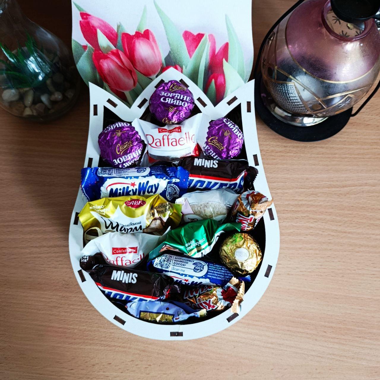 Бокс с конфетами для девушки/ребенка на день рождения/день влюбленных/8 марта (ar281)