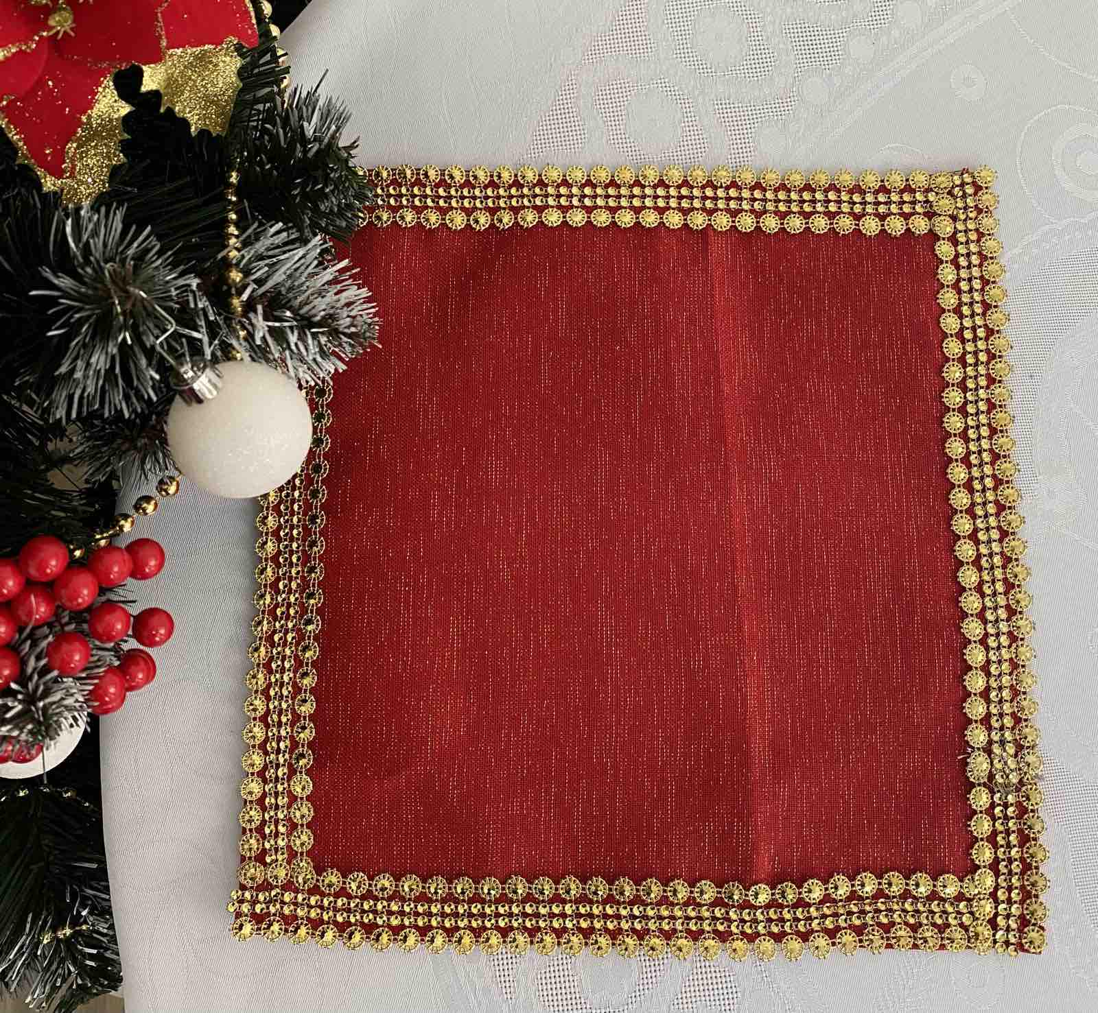 Салфетка новогодняя 30х30 см ST2025A (CN22516)