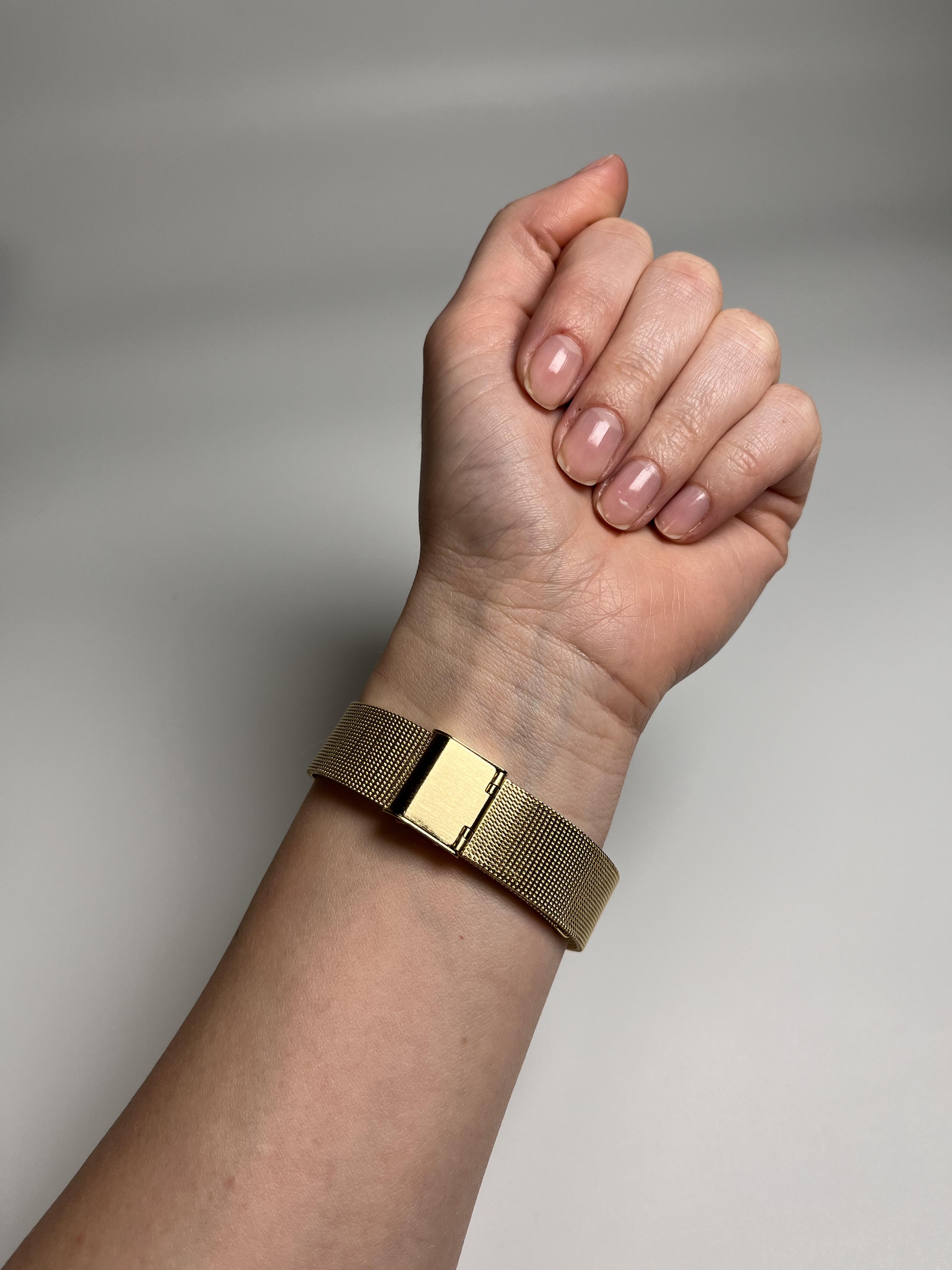 Часы женские Anne Klein AK/3780BKGB Золотистый - фото 9 Часы женские Anne Klein AK/3780BKGB Золотистый - фото 9