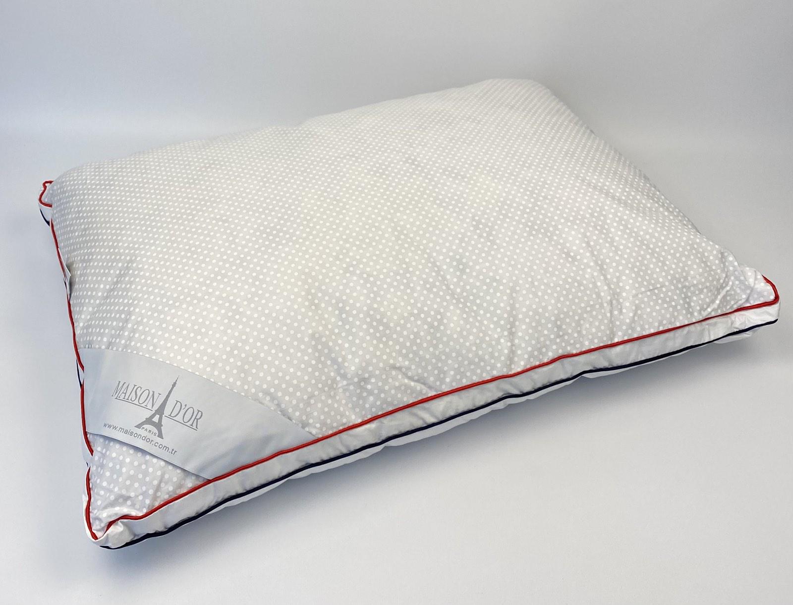 Подушка Maison D'or Four Season 50x70 см (CN18921)