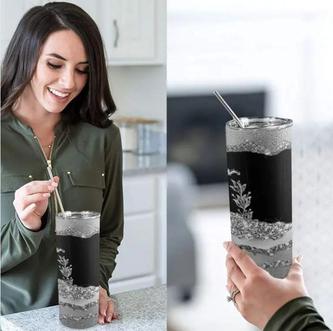 Термочашка з нержавіючої сталі Queen з 3D-рисунком/трубочкою/герметичною кришкою 600 мл Чорний/Сріблястий (2663086169) - фото 3 Термочашка з нержавіючої сталі Queen з 3D-рисунком/трубочкою/герметичною кришкою 600 мл Чорний/Сріблястий (2663086169) - фото 3