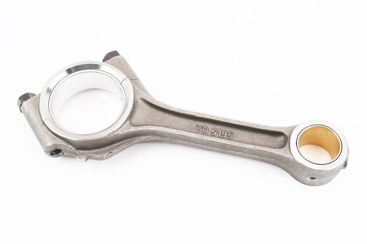 Шатун к двигателям JD1105 с вкладышами (206445) Шатун к двигателям JD1105 с вкладышами (206445)