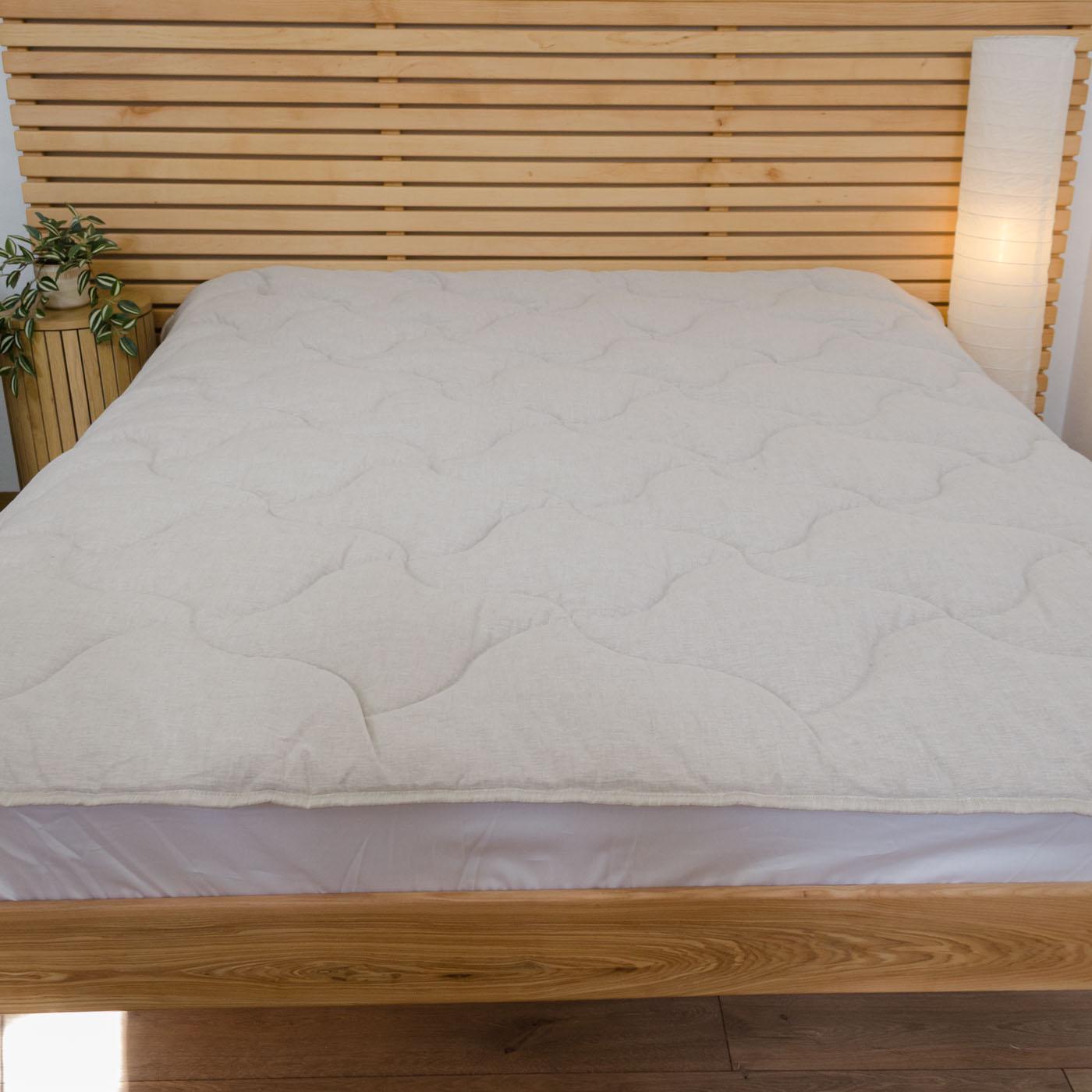 Одеяло конопляное зимнее YouStar покрытие лен детское 110х140 см Серый (chn-kklw-c-sil) Одеяло конопляное зимнее YouStar покрытие лен детское 110х140 см Серый (chn-kklw-c-sil)