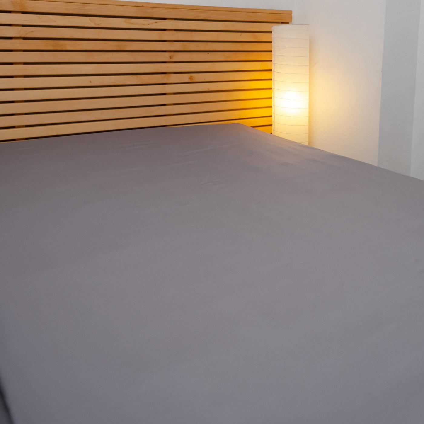 Простынь на резинке двуспальная сатин хлопок 125 г/м2 180х200х25 см Графит (chn-pnr-sa-180-25-graph) - фото 2 Простынь на резинке двуспальная сатин хлопок 125 г/м2 180х200х25 см Графит (chn-pnr-sa-180-25-graph) - фото 2