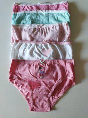 Комплект трусиків PRIMARK на дівчинку на 5-6 років