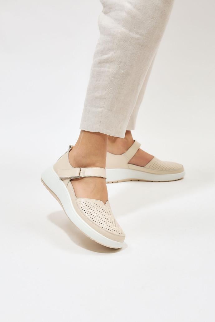 Сандалії жіночі ALLSY на платформі р. 36 Бежевий (195203) - фото 1 Сандалії жіночі ALLSY на платформі р. 36 Бежевий (195203) - фото 1