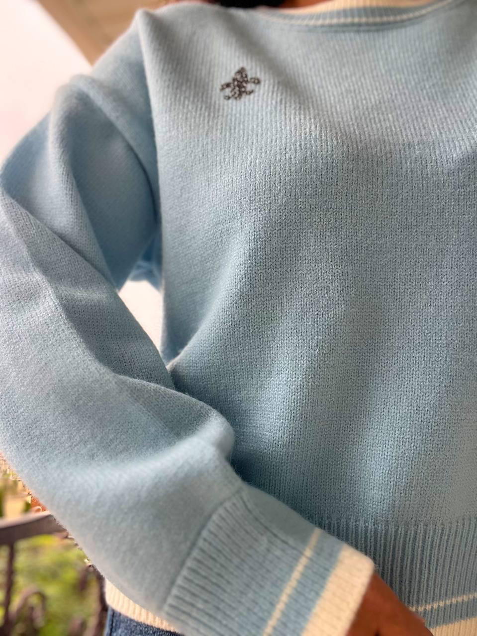 Светр жіночий A-N 6101 широкий прикраса вензель попереду з камінням OS Блакитний (2919) - фото 7