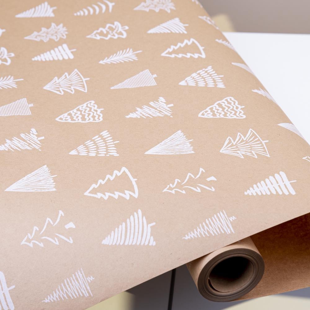 Бумага подарочная Белые елочки на крафте 10 м 70 см (RO00424)