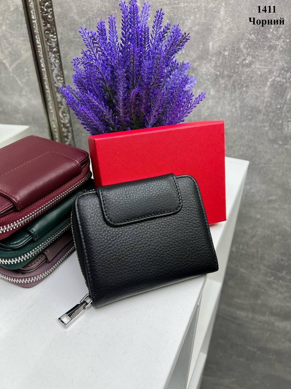 Кошелек кожаный женский в коробке на магните из натуральной кожи 12х10 см Черный (2350867656) - фото 3 Кошелек кожаный женский в коробке на магните из натуральной кожи 12х10 см Черный (2350867656) - фото 3