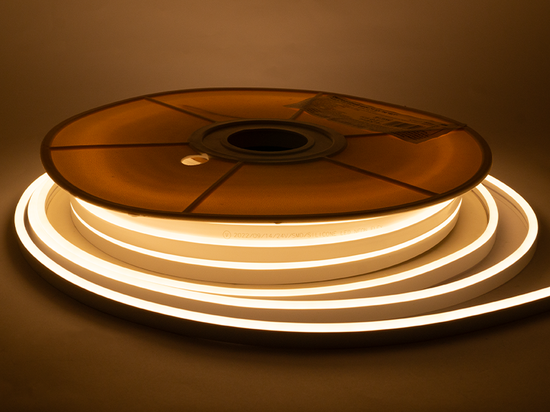 Неон светодиодный AVT 64-WW 6x12 мм 120 LED 2835 24V 9 Вт/м IP65 бухта 25 м Теплый белый (8763) - фото 2