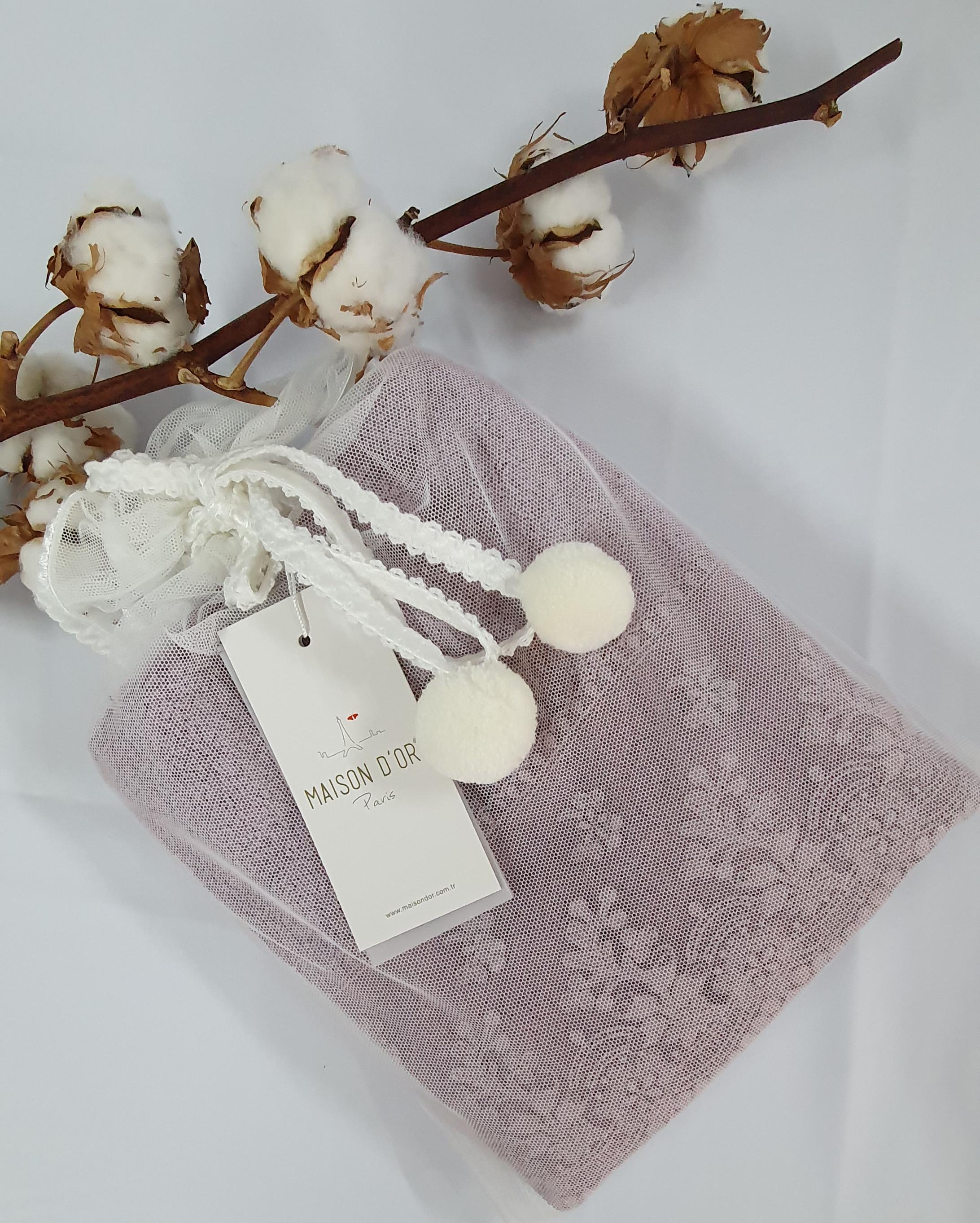 Полотенце Maison D'or Sesa 85x150 Dark Lilac (03MD35C05) - фото 1 Полотенце Maison D'or Sesa 85x150 Dark Lilac (03MD35C05) - фото 1