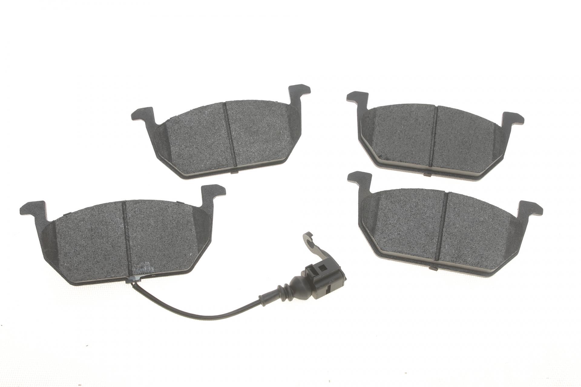 Тормозные колодки передние SOLGY для Audi A3/Seat Leon/Skoda Octavia IV/V/VW Golf VII 12- с датчиком (209213)
