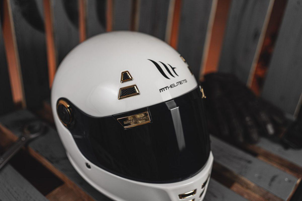Мотошлем MT HELMETS Jarama Solid S Gloss White (25136) - фото 10