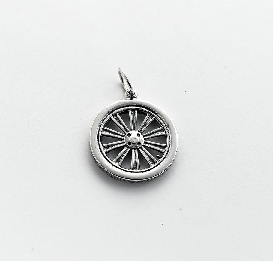 Кулон Maxi Silver 8951 Автомобильное колесо (88951)