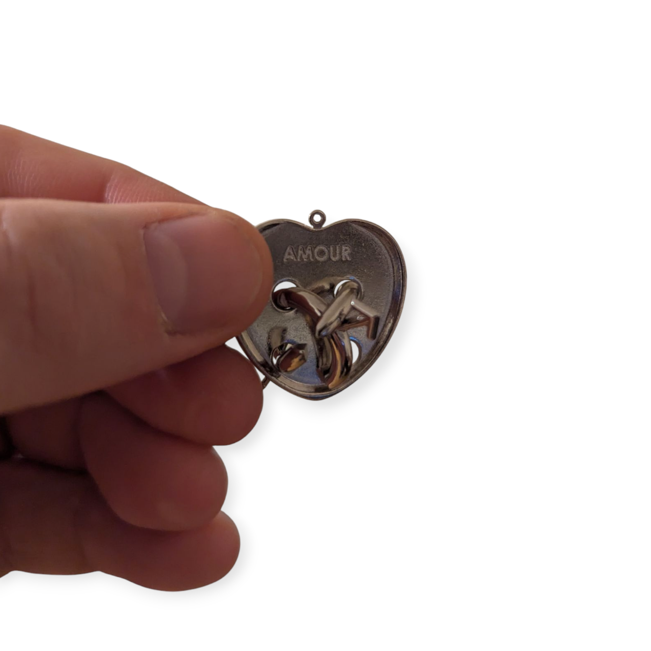 Головоломка для дорослих HUZZLE Hanayama Amour Gold 5 рівень (515182) - фото 2 Головоломка для дорослих HUZZLE Hanayama Amour Gold 5 рівень (515182) - фото 2