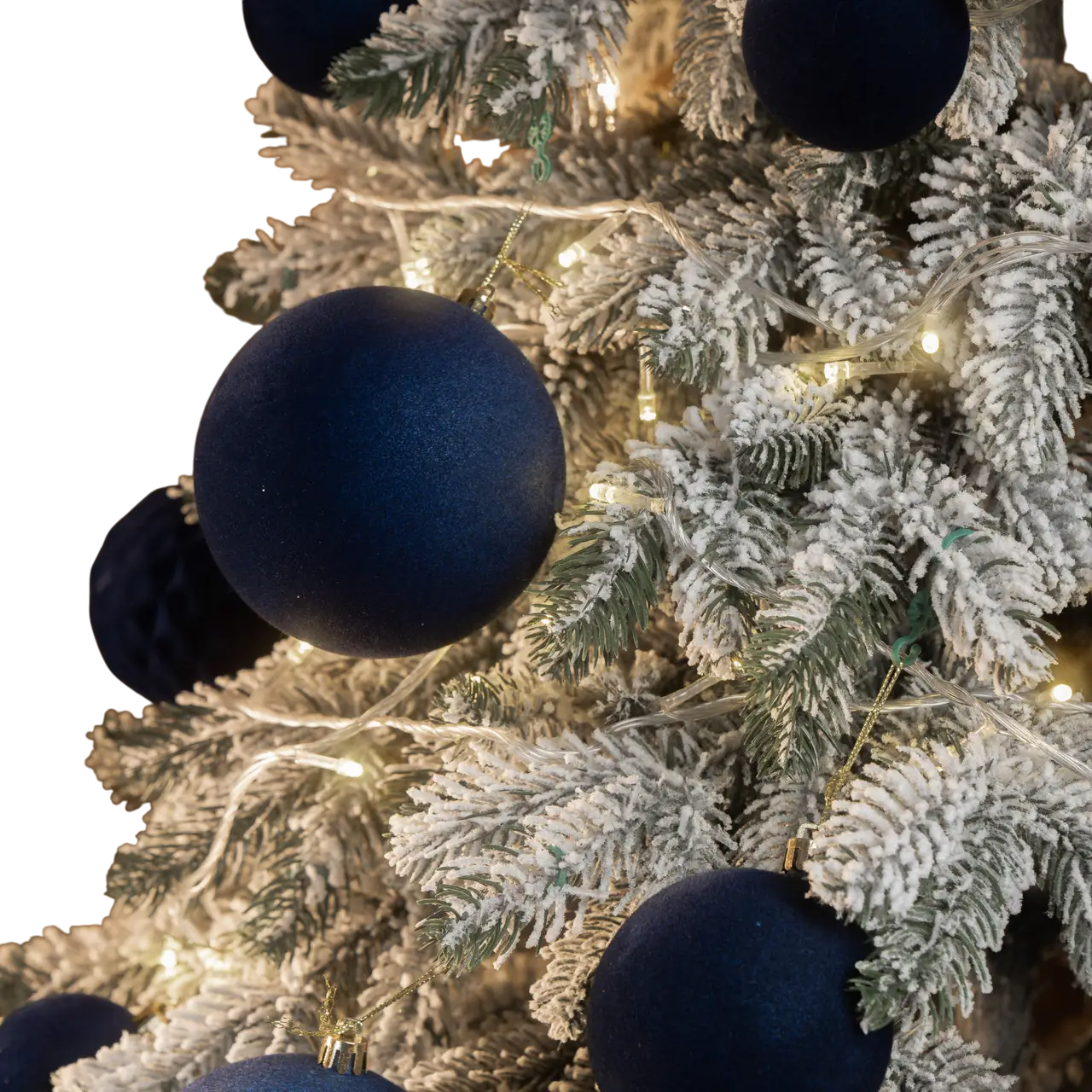 Набор шаров для елки Бархат в подарочной коробке 18 шт. Джинс (147-41-Шар джинс) Набор шаров для елки Бархат в подарочной коробке 18 шт. Джинс (147-41-Шар джинс)