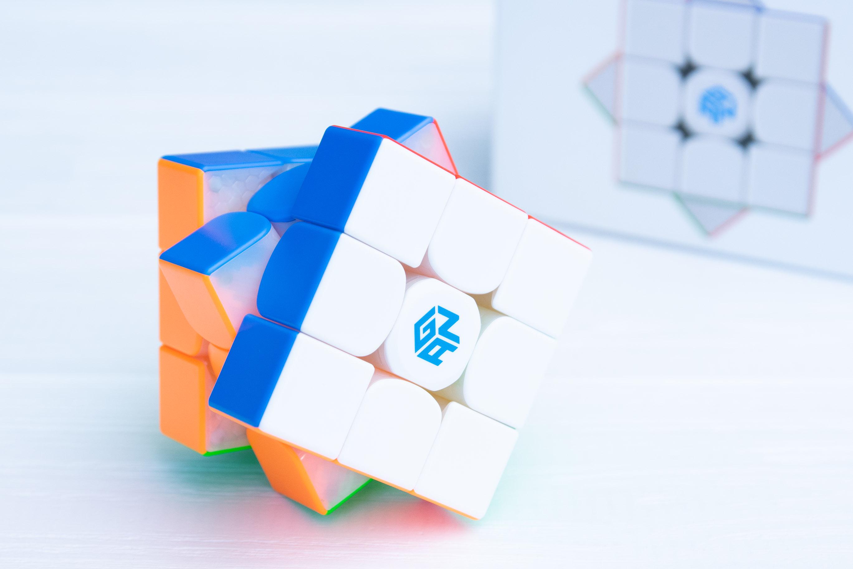 Кубик скоростной GAN 11 M + смазка Universe Кубик скоростной GAN 11 M + смазка Universe