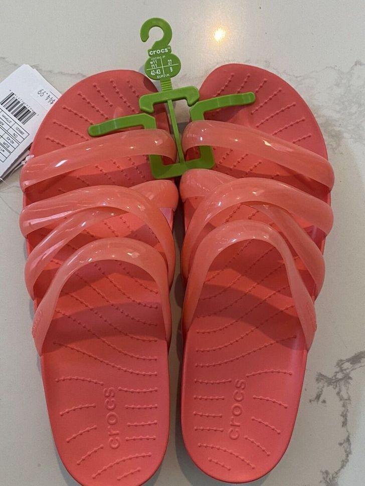 Шльопанці жіночі утеплені Crocs Splash Glossy Strappy Sandal Neon Watermelon р. 37-38 Помаранчевий (14841) - фото 4 Шльопанці жіночі утеплені Crocs Splash Glossy Strappy Sandal Neon Watermelon р. 37-38 Помаранчевий (14841) - фото 4