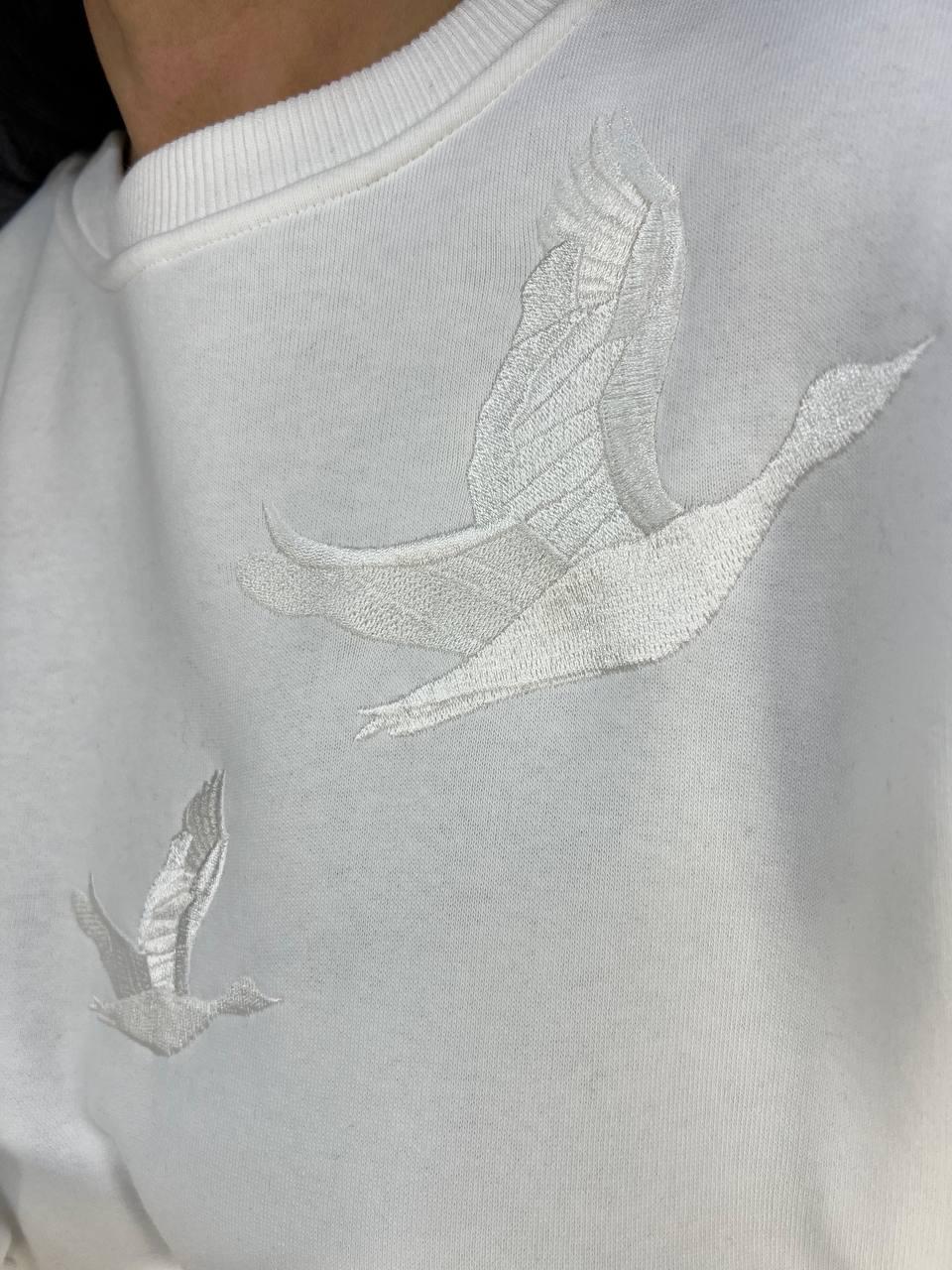 Свитшот женский PEPPER MINT 24-18 вышивка птицы оверсайз утепленный L Белый (972) - фото 7 Свитшот женский PEPPER MINT 24-18 вышивка птицы оверсайз утепленный L Белый (972) - фото 7