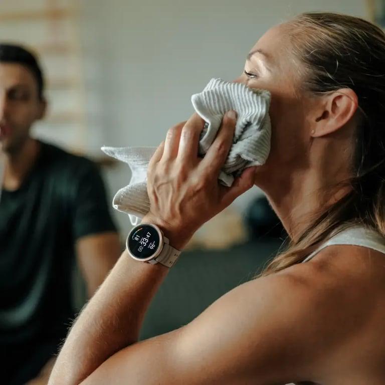 Смарт-годинник Polar Vantage M3 Greige-Gold S-L (900112399) - фото 5